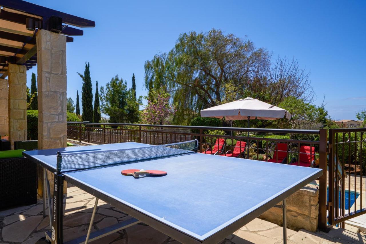 3 Bedroom Villa Madelini With Private Pool, Aphrodite Hills Resort Kouklia Eksteriør bilde