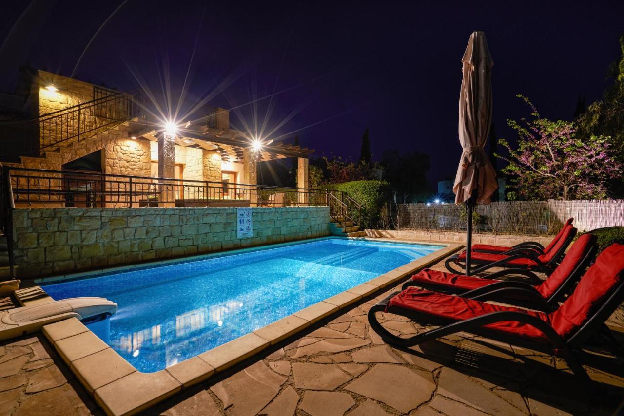 3 Bedroom Villa Madelini With Private Pool, Aphrodite Hills Resort Kouklia Eksteriør bilde