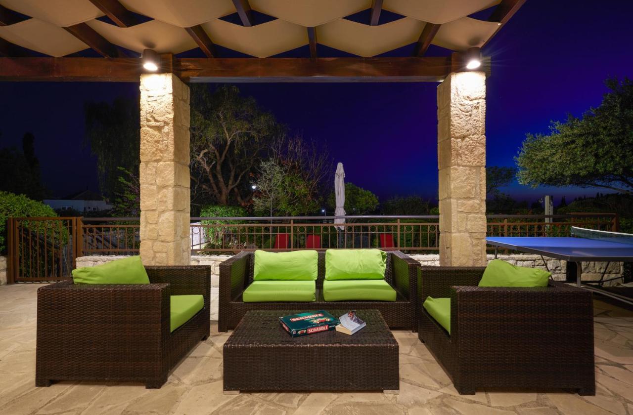 3 Bedroom Villa Madelini With Private Pool, Aphrodite Hills Resort Kouklia Eksteriør bilde