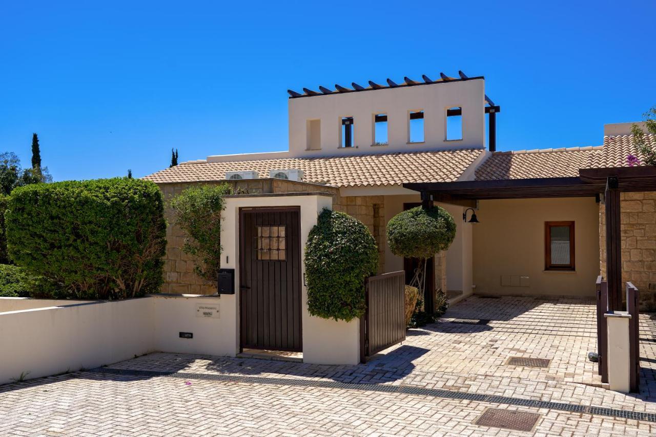 3 Bedroom Villa Madelini With Private Pool, Aphrodite Hills Resort Kouklia Eksteriør bilde