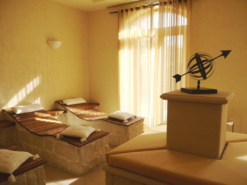 3 Bedroom Villa Madelini With Private Pool, Aphrodite Hills Resort Kouklia Eksteriør bilde